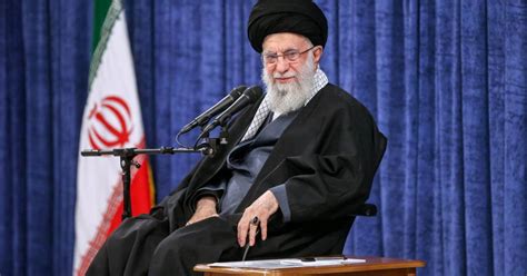 De nominatie van Ali Khamenei tot opperleider: een keerpunt voor de Iraanse revolutie en de toekomst van het land